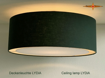 Green ceiling lamp LYDiA Ø50 cm with light edge diffuser made of dark green linen