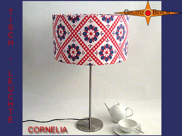 Vintage table lamp CORNELIA vintage table lamp Pril flowers