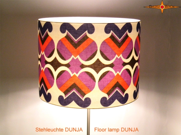 Stehlampe Vintage Design DUNJA im Pantonstil 70er